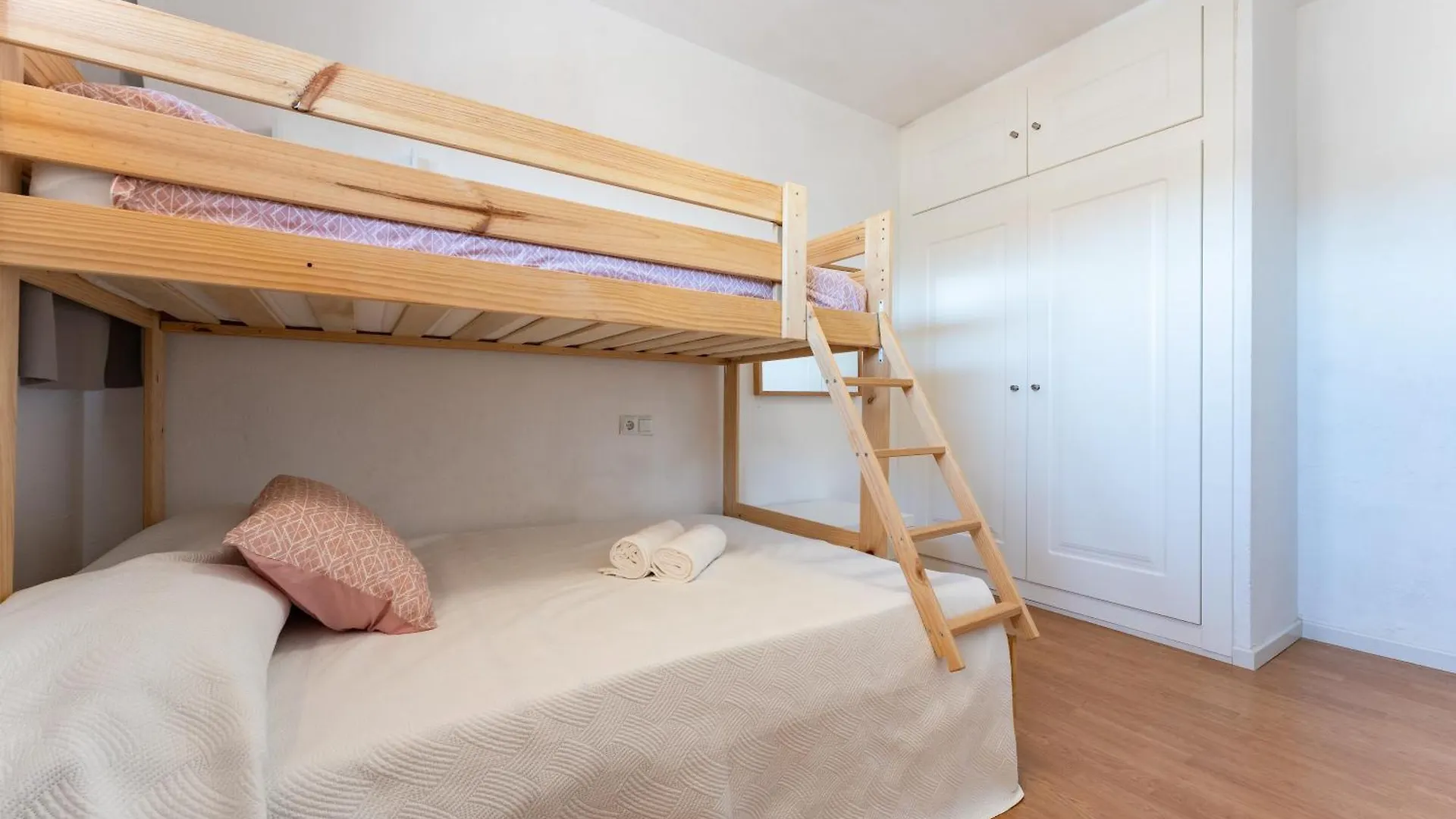 Appartement 2 Bed 1 Bath Very Bright Apt Fuengirola