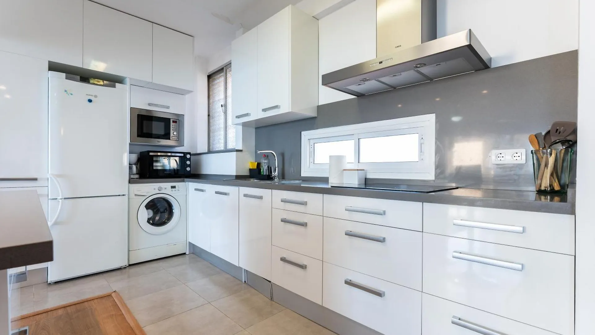 2 Bed 1 Bath Very Bright Apt Fuengirola Espagne